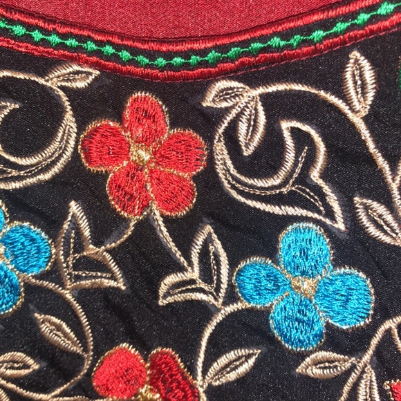 Tunic - Picture 7 of 8